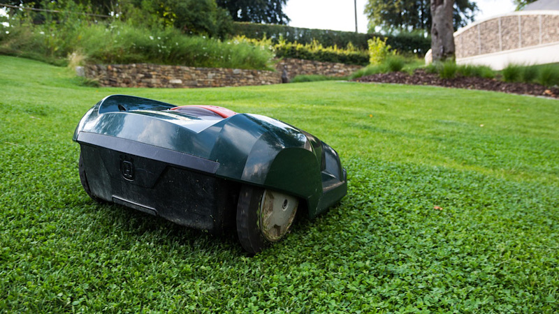 ロボット草刈機はこんな人におすすめ