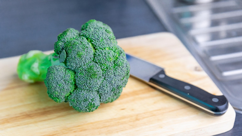 ブロッコリーの芯の食べ方は？